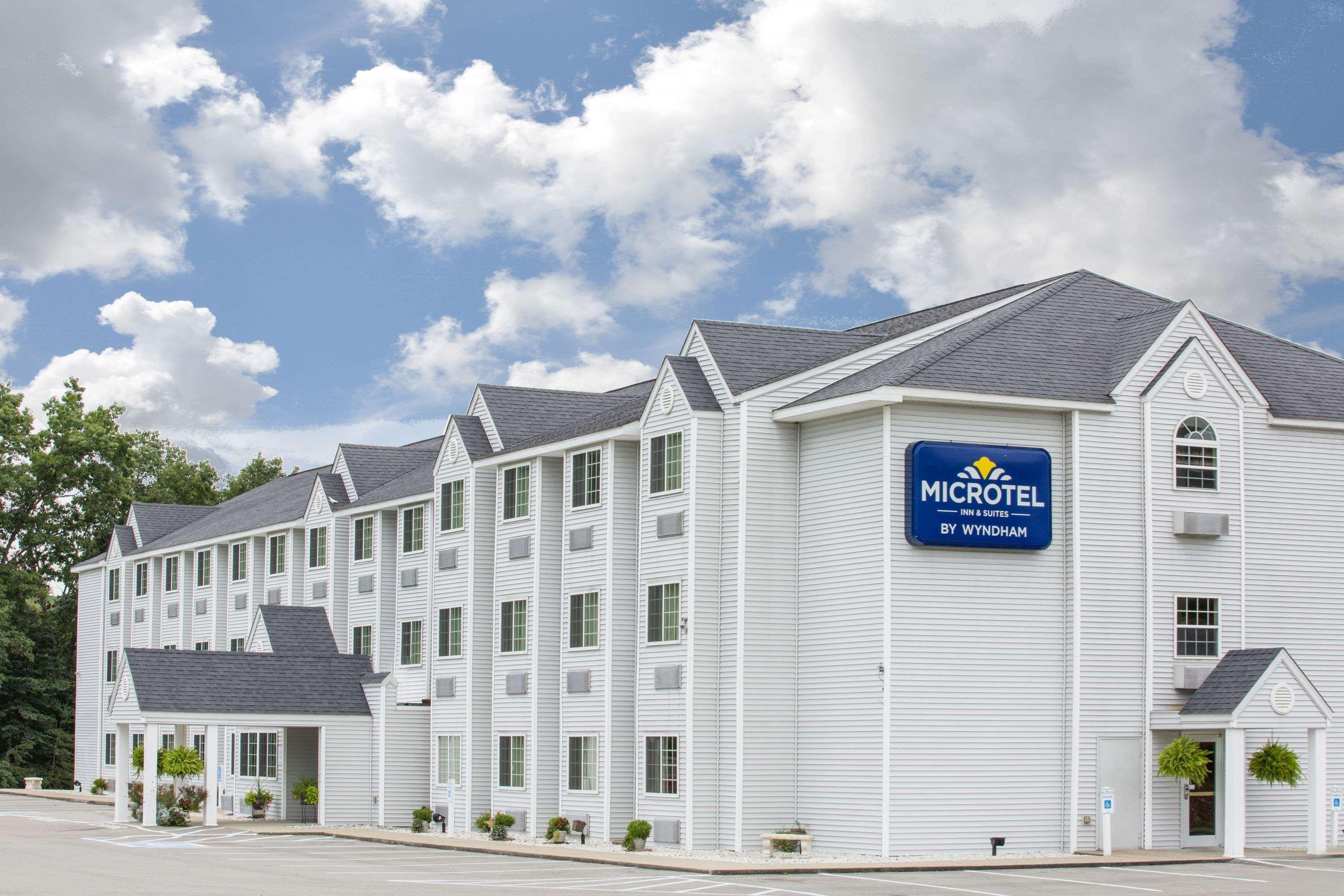 Microtel Inn And Suites Gassaway Exterior foto